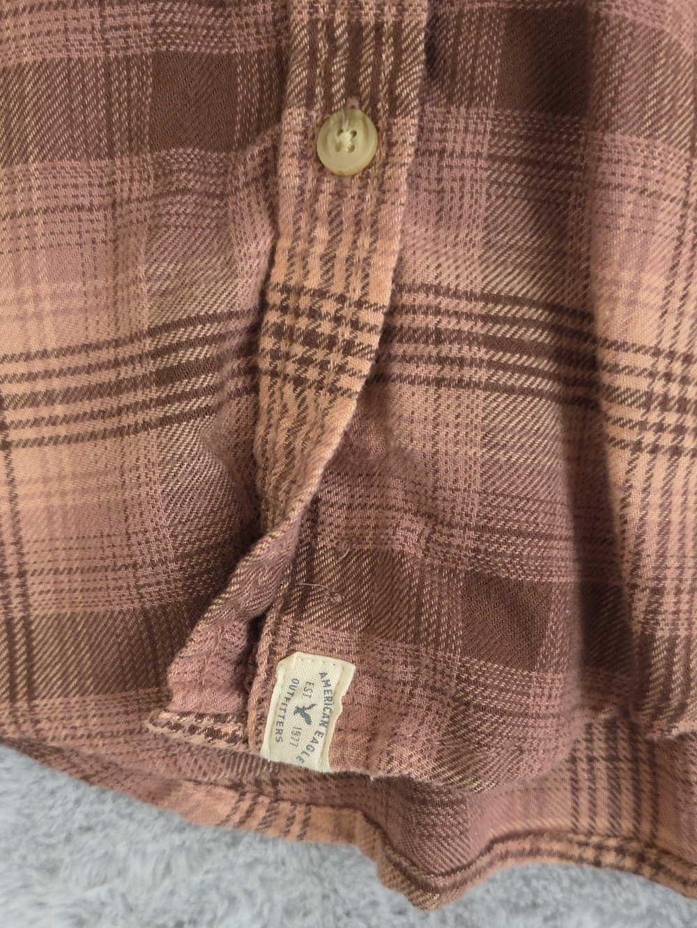 *American Eagle Outfitters Boyfriend Fit Flannel Shirt XS Pink Brown Plaid - Picture 13 of 14